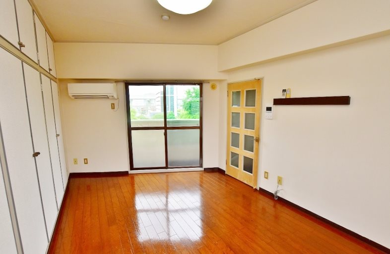 朝日プラザ小倉南　 リビング