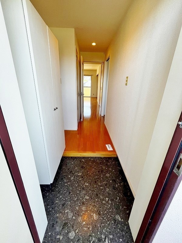 チェリーコート赤坂  玄関