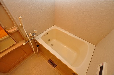 メゾンドソレイユ 風呂画像