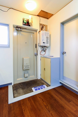 小宮マンション 玄関