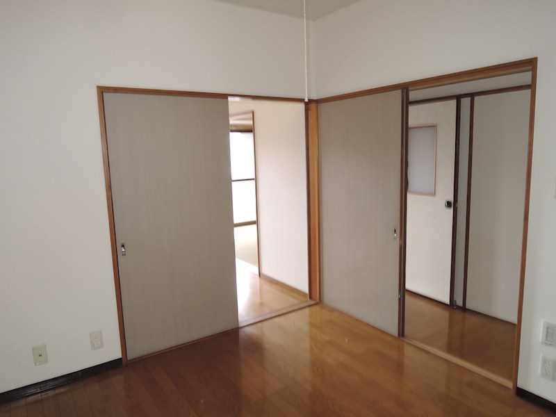 メゾン桃山 リビング