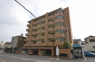 シャルマンエルディオⅡ 401号室 外観