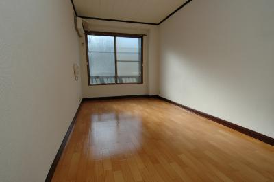 コーポあすなろ　Ａ棟 リビング