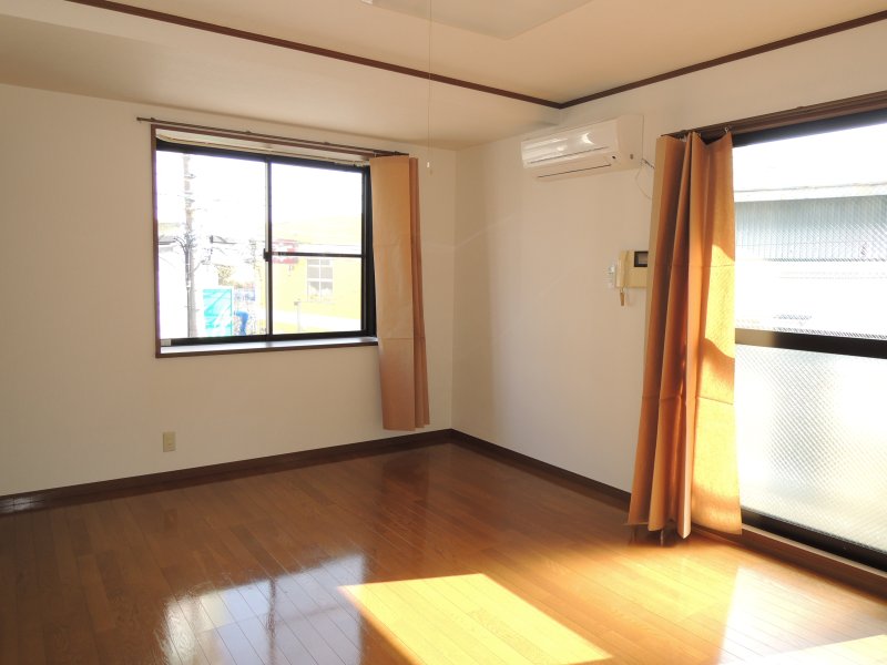 メゾン梨花II ベッドルーム