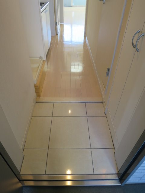 アトラス カーロ浦和常盤弐番館 リビング