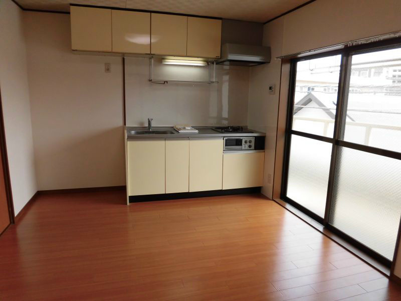 大和ビル リビング