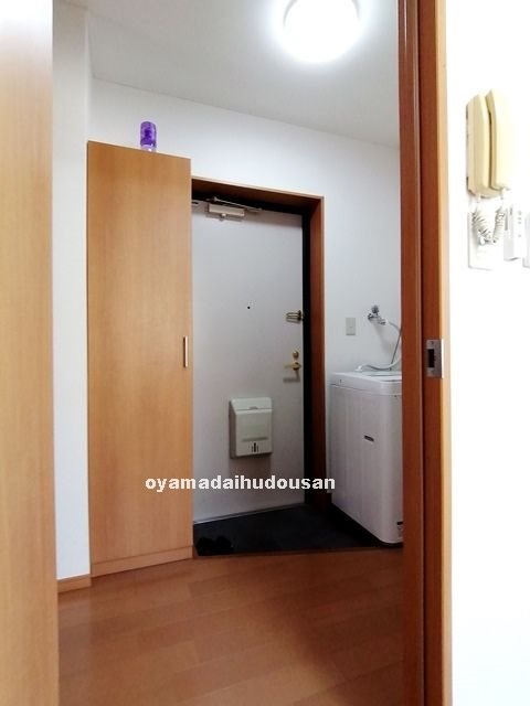 ハウスオリーブ 玄関