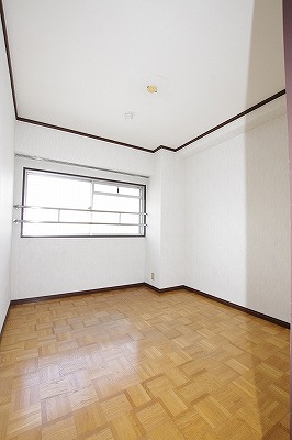 第４泰平ビル ベッドルーム