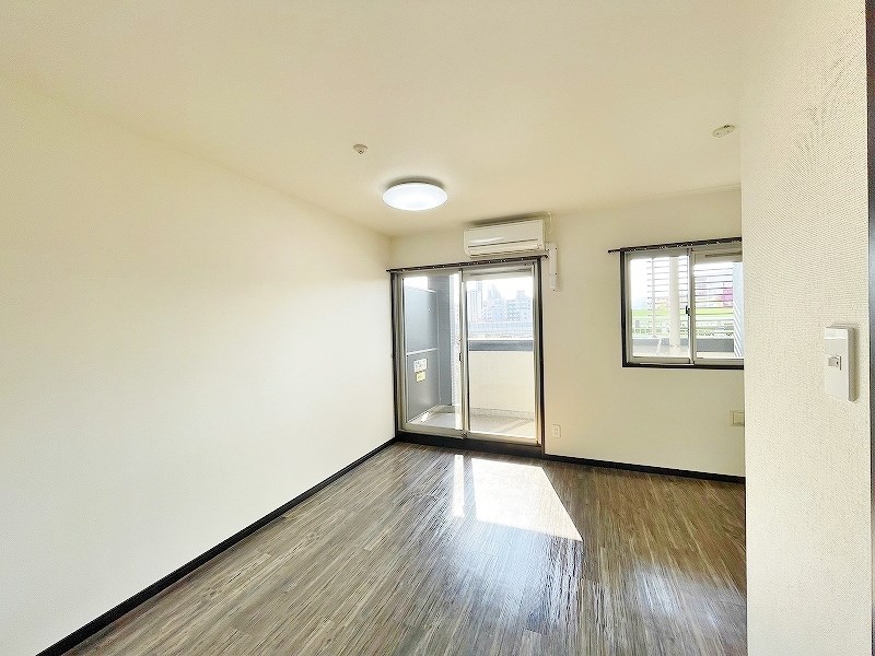 ウィークスステラ リビング