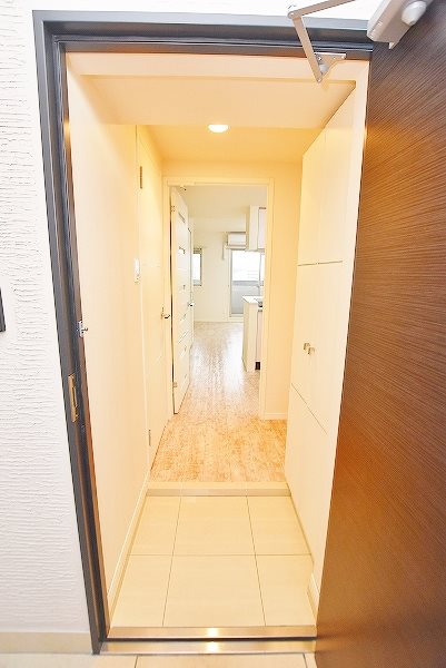 ウィークスステラ 玄関