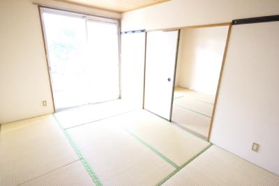 プレジール藤 ベッドルーム