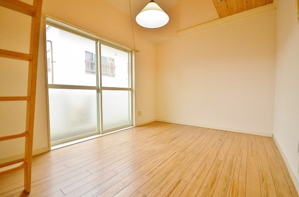 Ｅハイツ緑 リビング