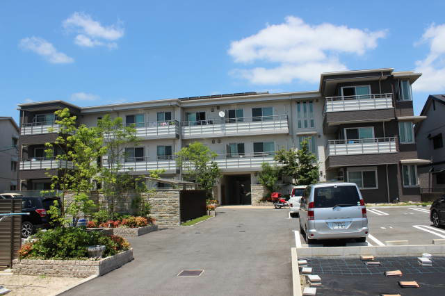 ＷｉｎｇＣｏｕｒｔ　F．Ｒ 外観