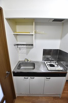 アリエス城野 キッチン