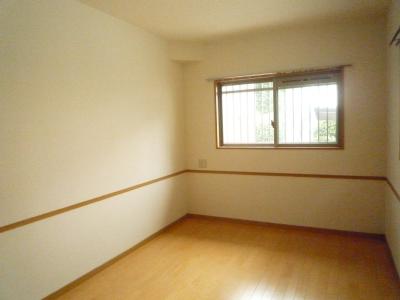 ブランルージュ桜 ベッドルーム