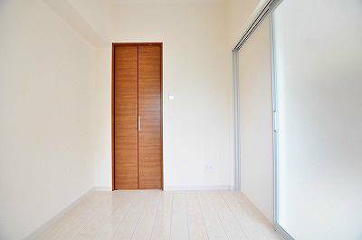 アベニュー小倉WEST ベッドルーム