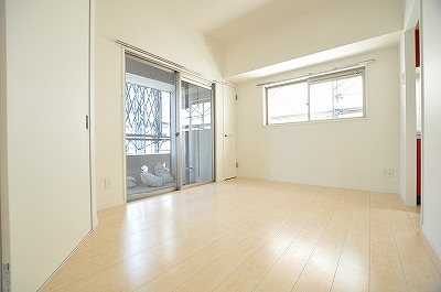 ＰＩＡＧＥＴ（ピアジェ）  リビング