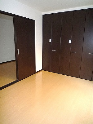 フェリーチェ原町 ベッドルーム