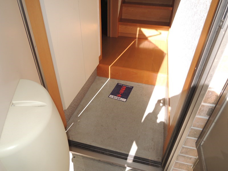 ブラウンコートK 玄関