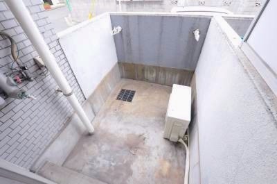 ギャラン小芝 ベランダ