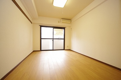 嵐山パレス  リビング