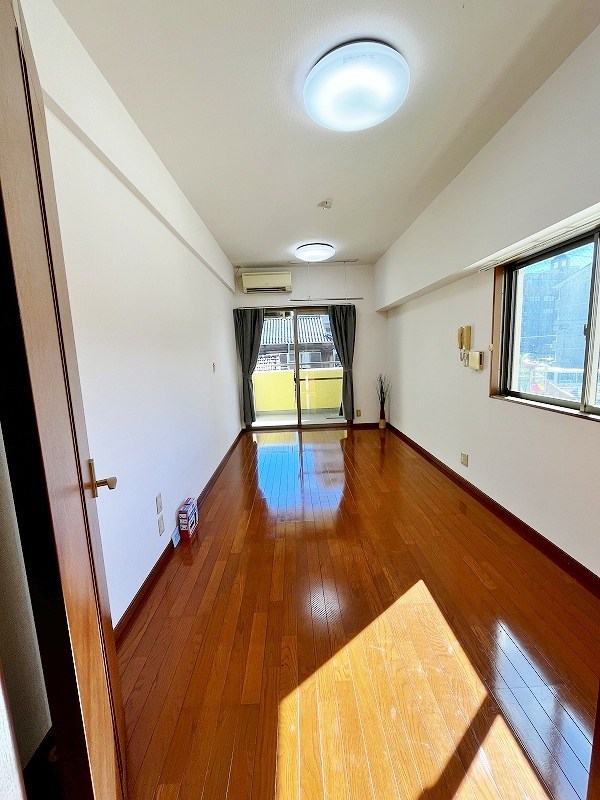 カーザミア  その他7