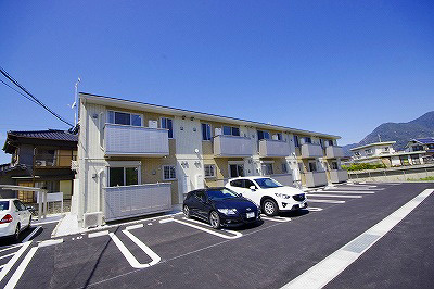 シーズンさくら 106号室 外観