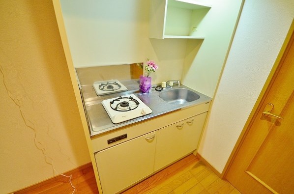 クィーンズ渡辺 キッチン