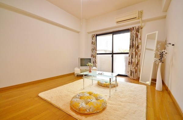 クィーンズ渡辺 ベッドルーム