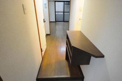 メゾン東武三萩野 玄関