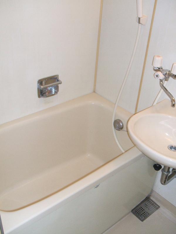 東建ﾆｭｰﾊｲﾂ九段 風呂画像