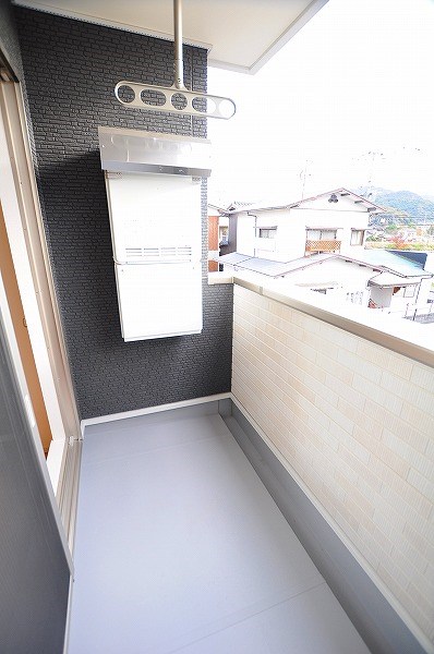 アメニティ下石田Ⅱ ベランダ