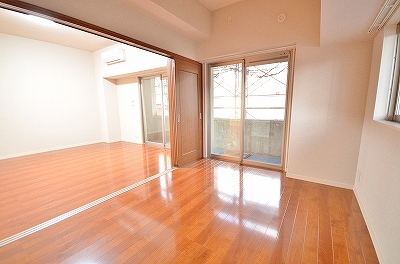 フォーストリングス竪町 ベッドルーム