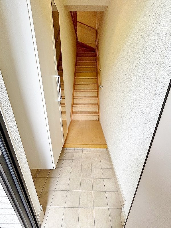 グランエスポワール  玄関