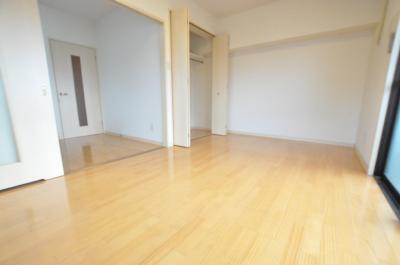 ヒット馬借ビル ベッドルーム