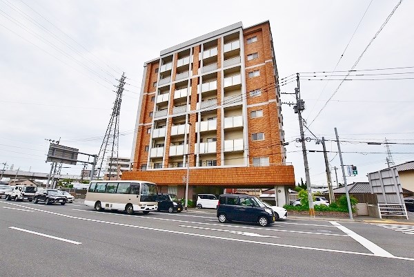 Allons-y（アロンジ） 501号室 外観