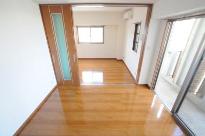 Allons-y（アロンジ） ベッドルーム