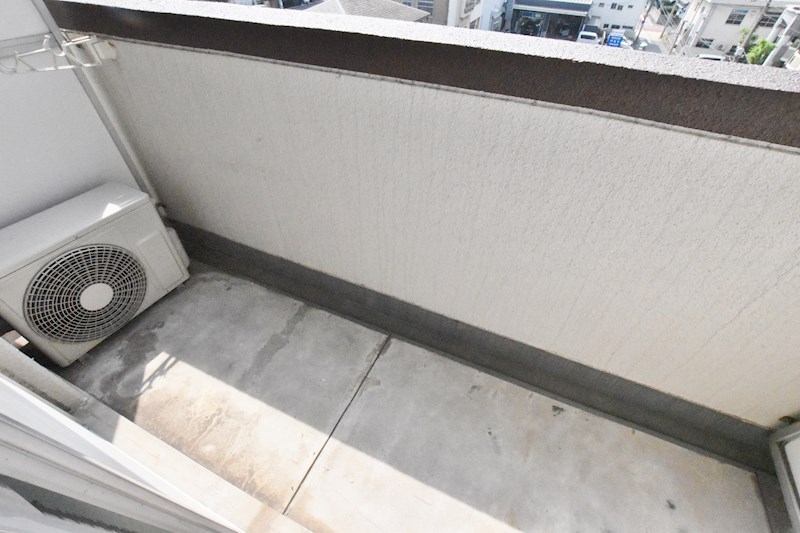 ギャラン工大駅前 ベランダ