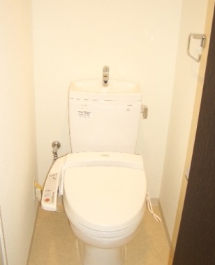 愛知県名古屋市中区大須４丁目 トイレ