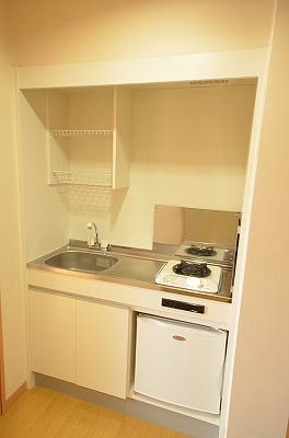 ボヌール三萩野 キッチン