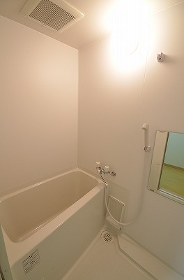 ボヌール三萩野 風呂画像