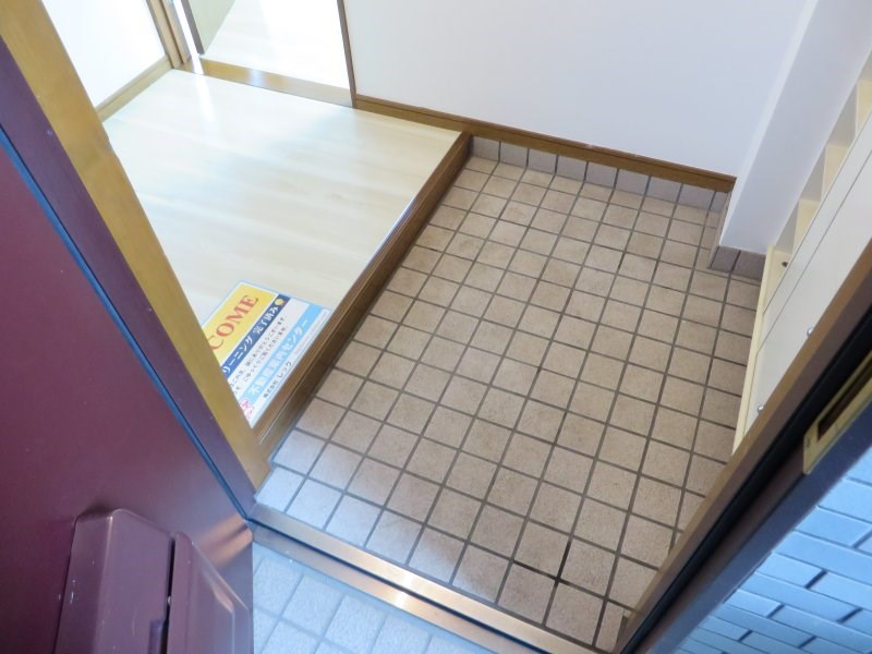 ハイツ清明 玄関