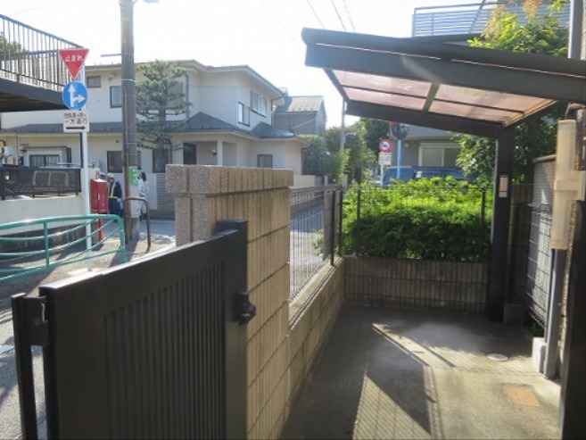 グランシード宮前 エントランス