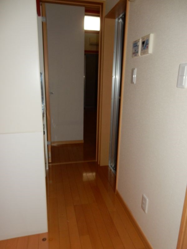 プレシャスハイツ宿河原 玄関