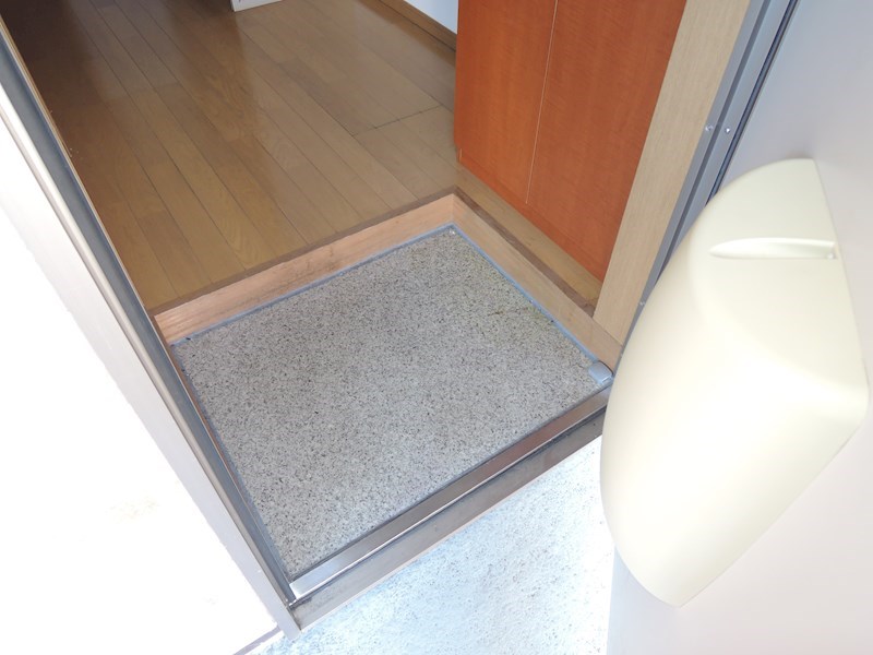 エスカローラ 玄関