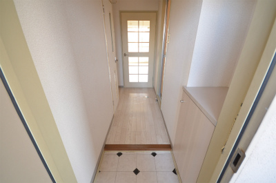 オリエンタル南小倉  玄関