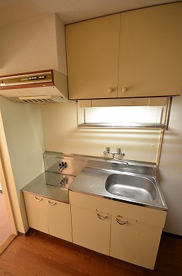 シャトレ黄金 キッチン