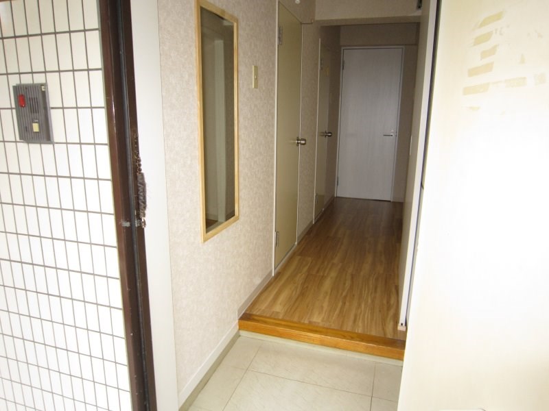 向ヶ丘レジデンス壱番館 玄関
