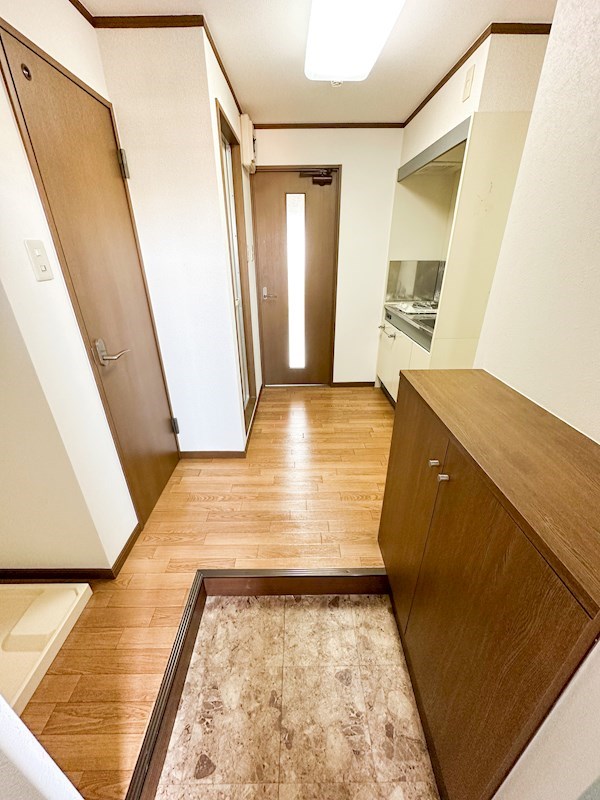 ロイヤルＭ 玄関