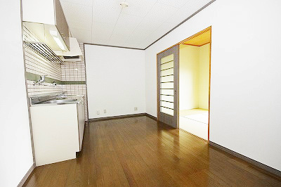 ニューエバーグリーン小倉 リビング